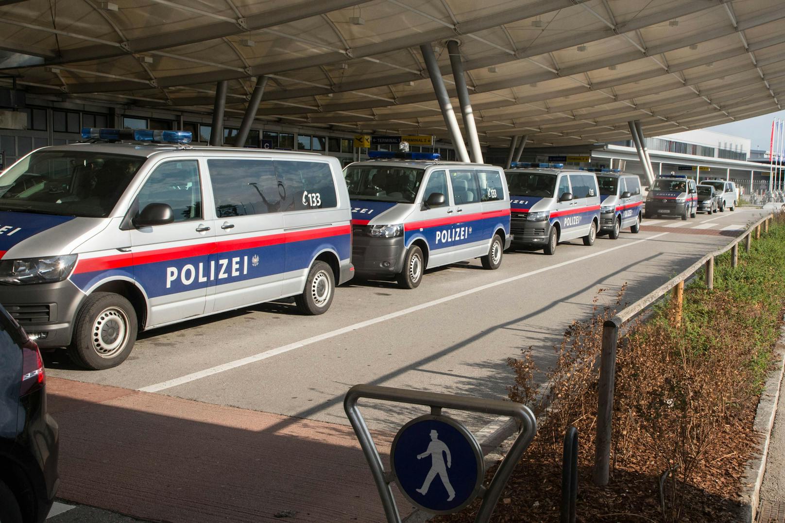 Bombendrohung – Salzburger Flughafen wurde evakuiert