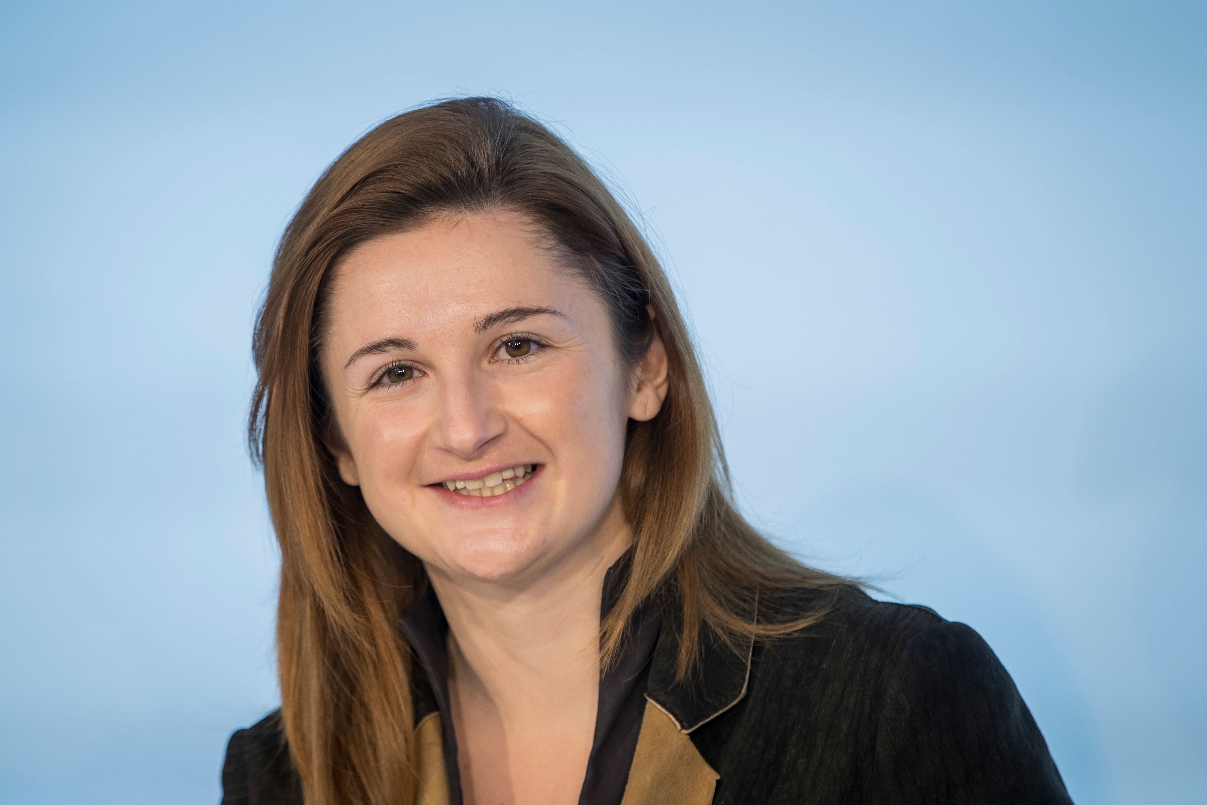 Aufwind im Bund und gutes Wahlergebnis in Niederösterreich und Kärnten: Salzburgs FPÖ-Spitzenkandidatin Marlene Svazek hat derzeit Grund zum Lachen.