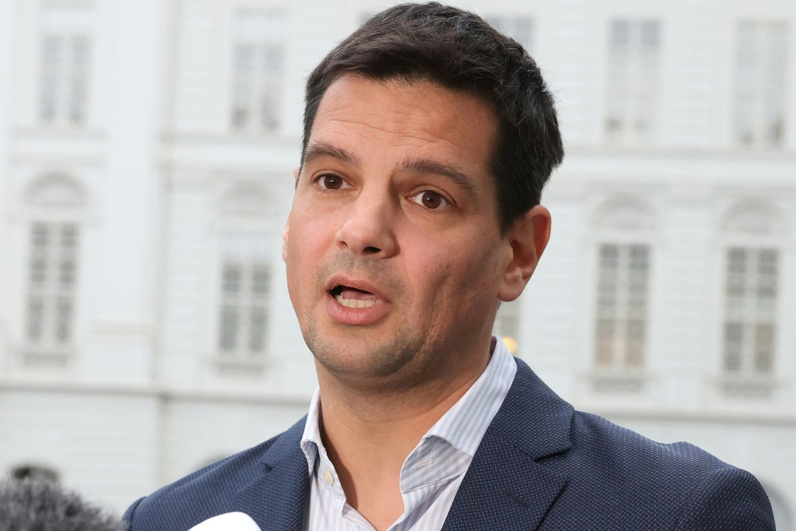 sondern ernsthafte Politiker