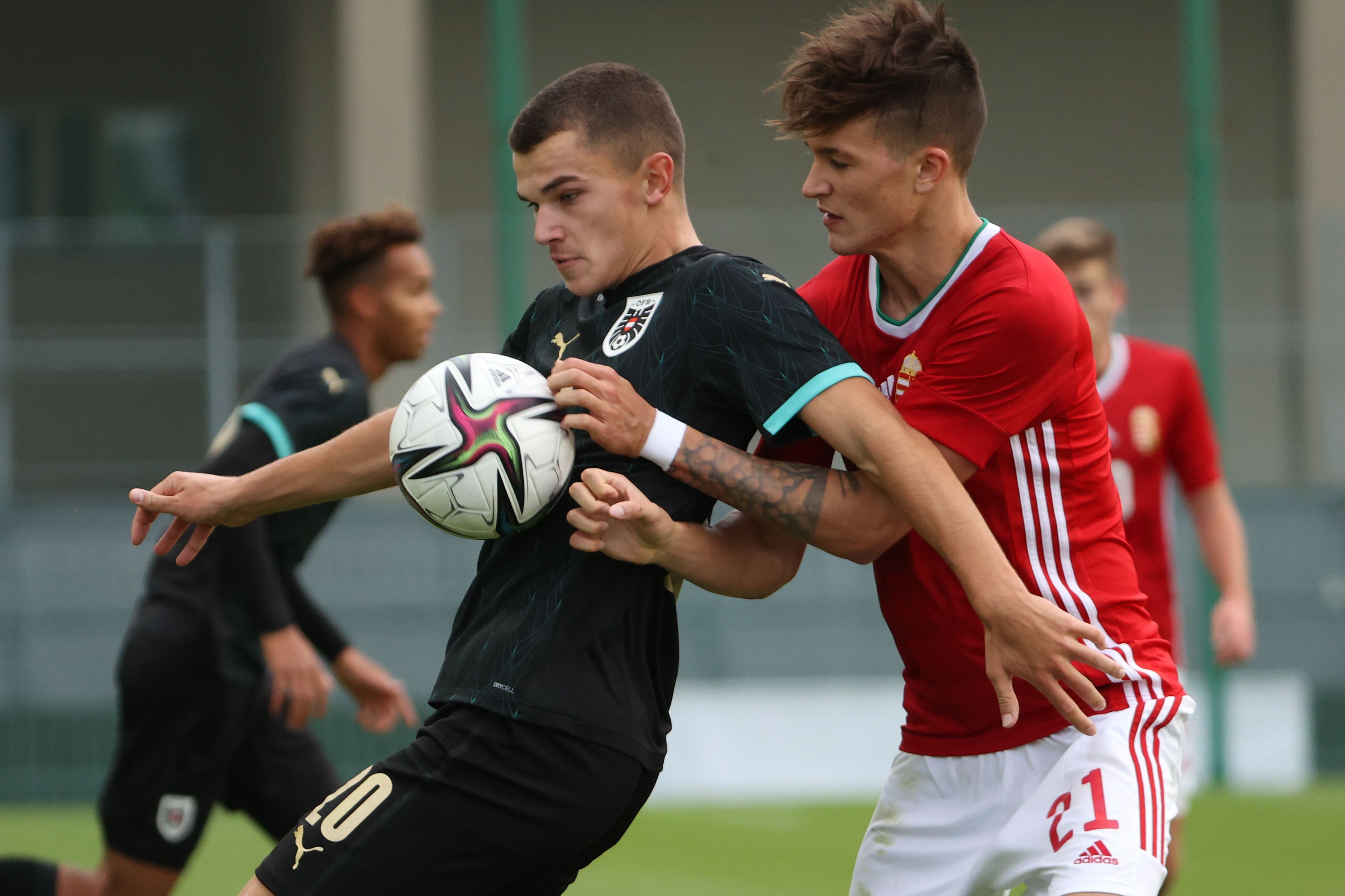 Adis Jasic (l.) entschied sich zum Nationenwechsel