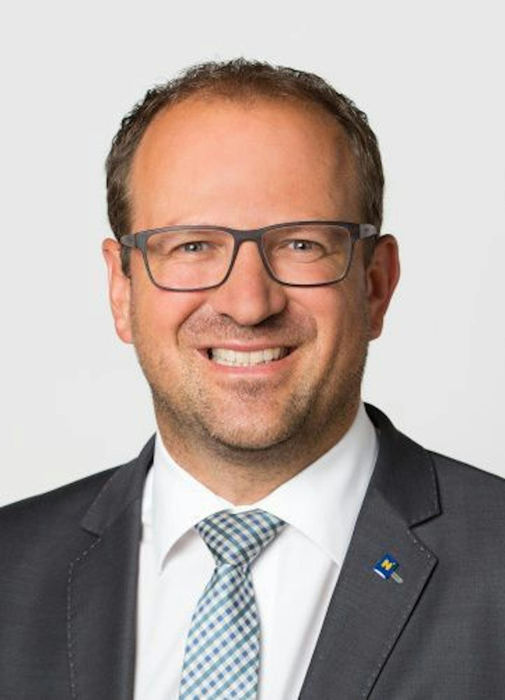 Bernhard Ebner (VP)