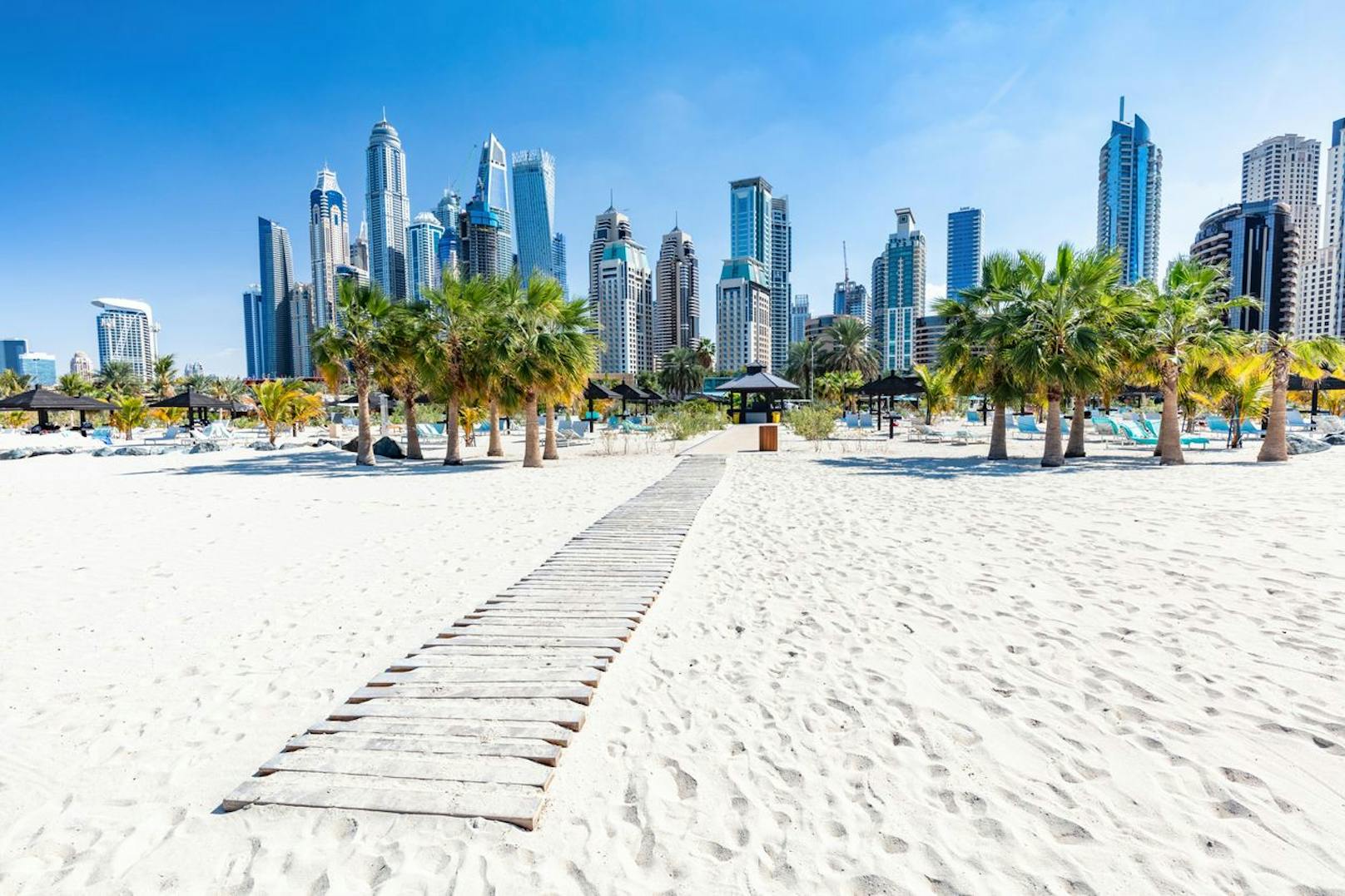 Strand, Wüste, Sonne, Luxus - Dubai