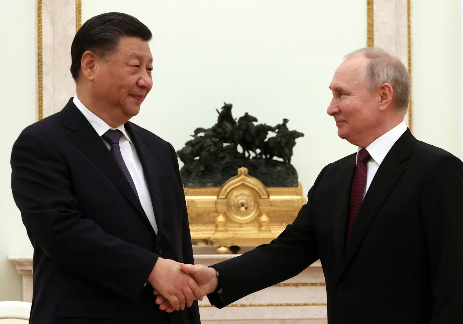 Xi Jinping rechnet 2024 mit klarem Wahlsieg von Putin