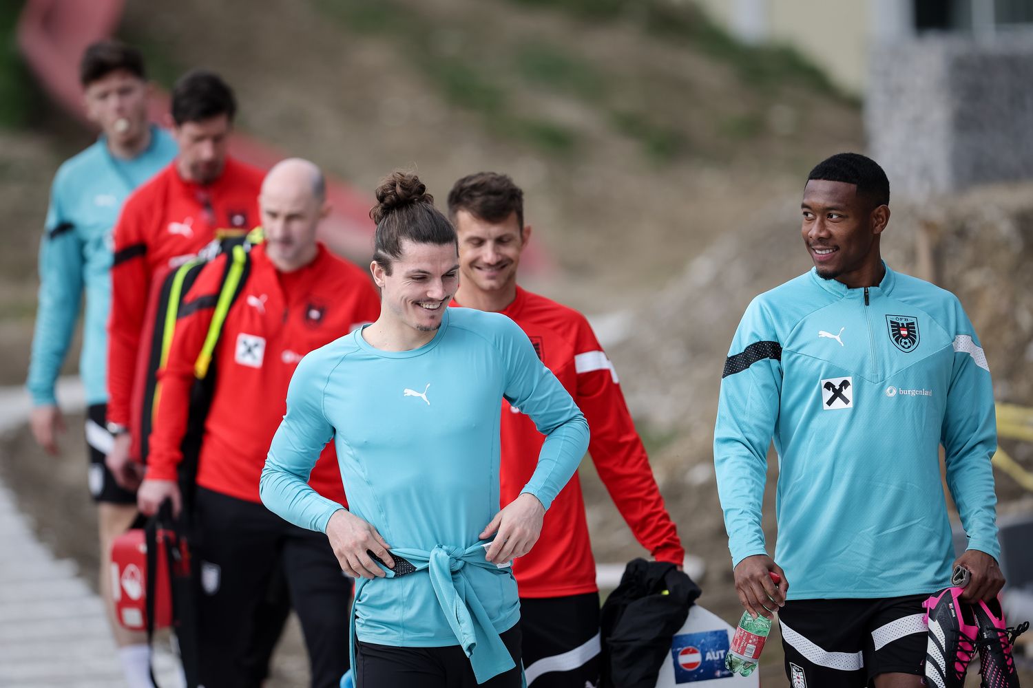 Bei den ÖFB-Stars Marcel Sabitzer und David Alaba rennt der Schmäh.