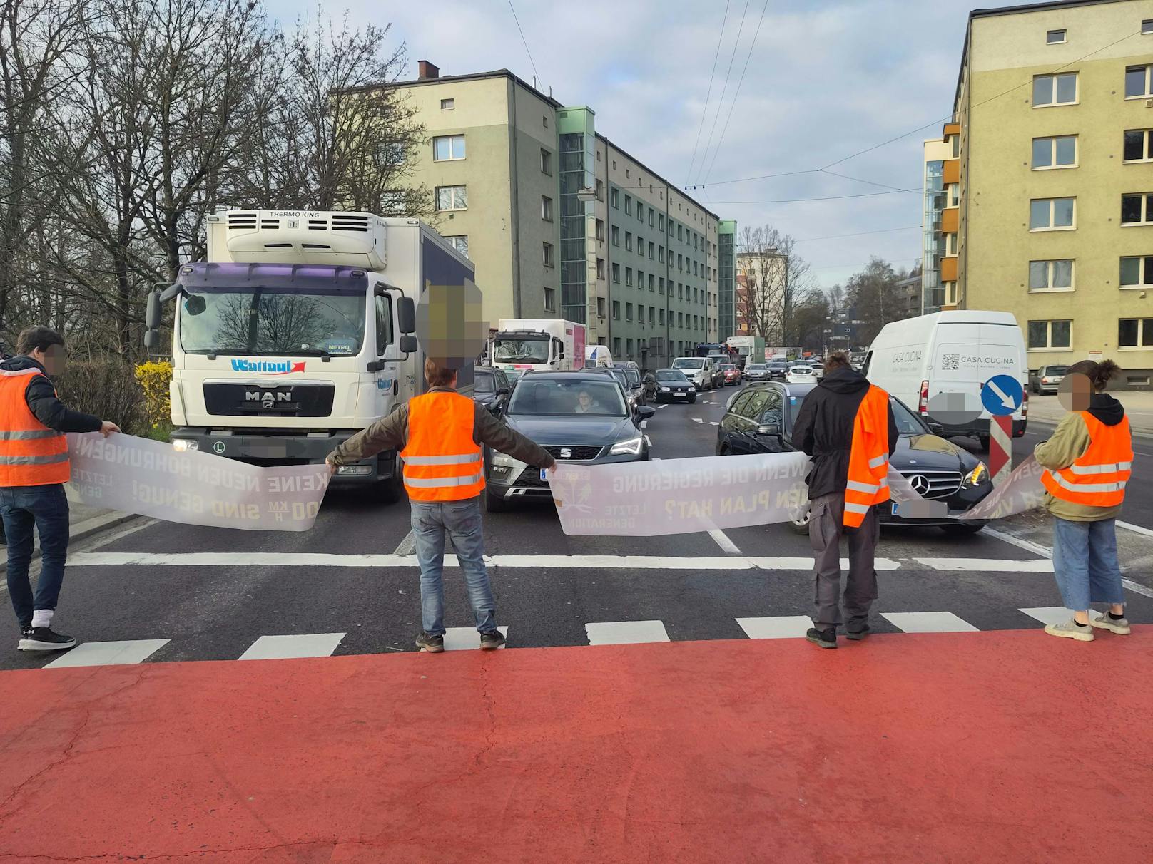 Klima-Chaoten bei der Arbeit