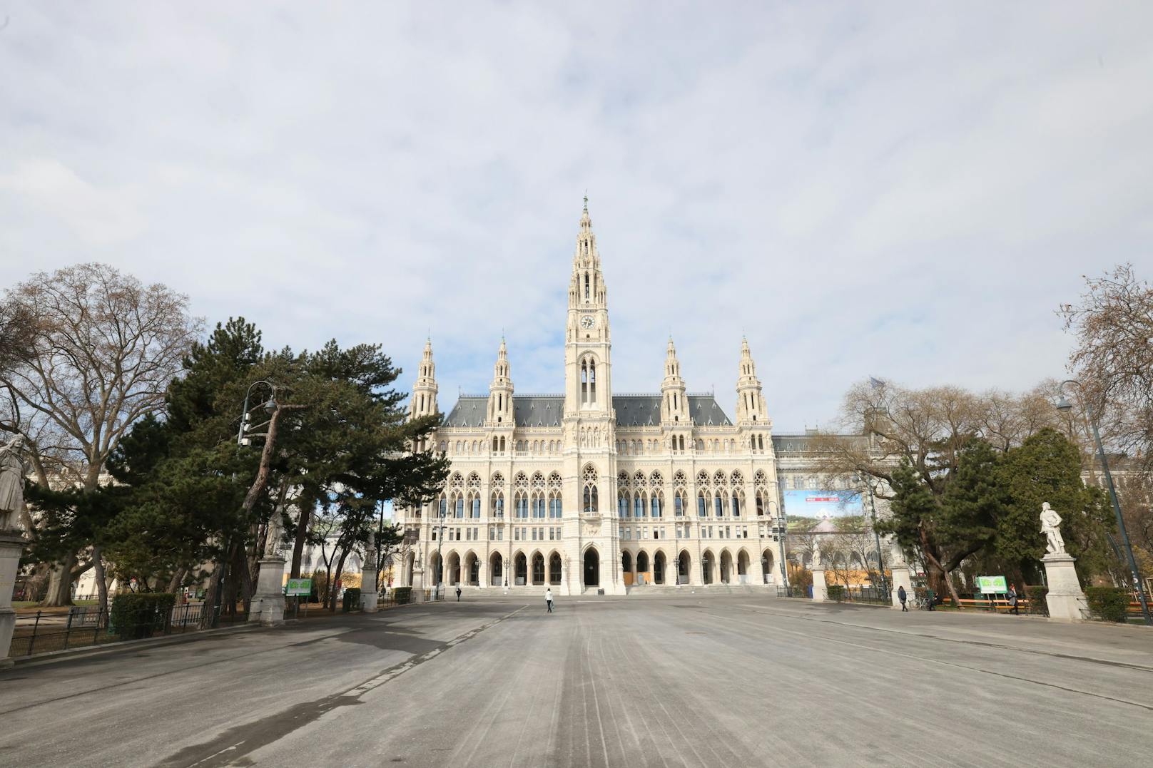 Erstmals wurde der Rassismus-Report im Wiener Rathaus präsentiert.