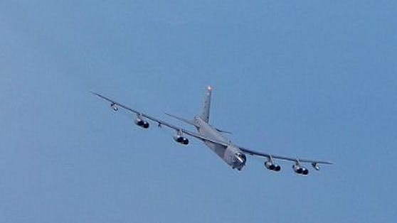 Diese B-52H der US-Luftstreitkräfte soll von russischen Kampfjets über der Ostsee abgefangen worden sein.