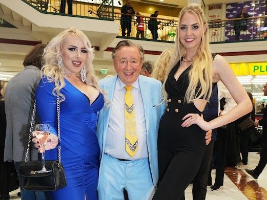 Mörtel mit "Wildsau" und Bea Turin.