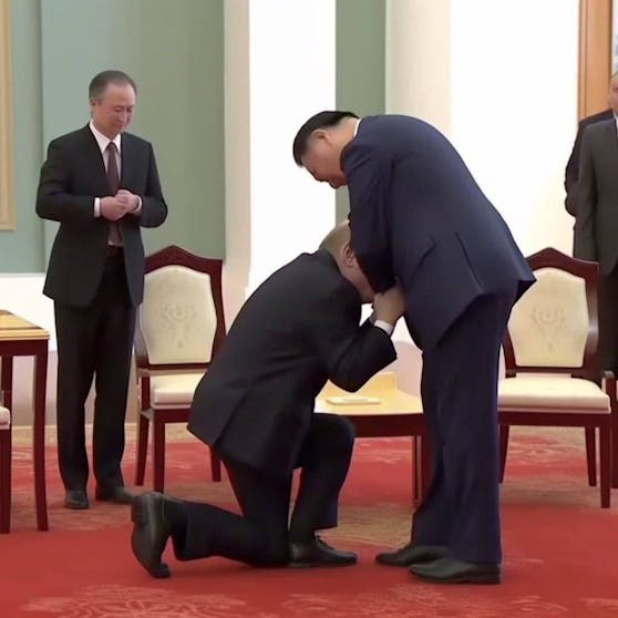 Ging Putin tatsächlich vor Xi Jinping in die Knie?