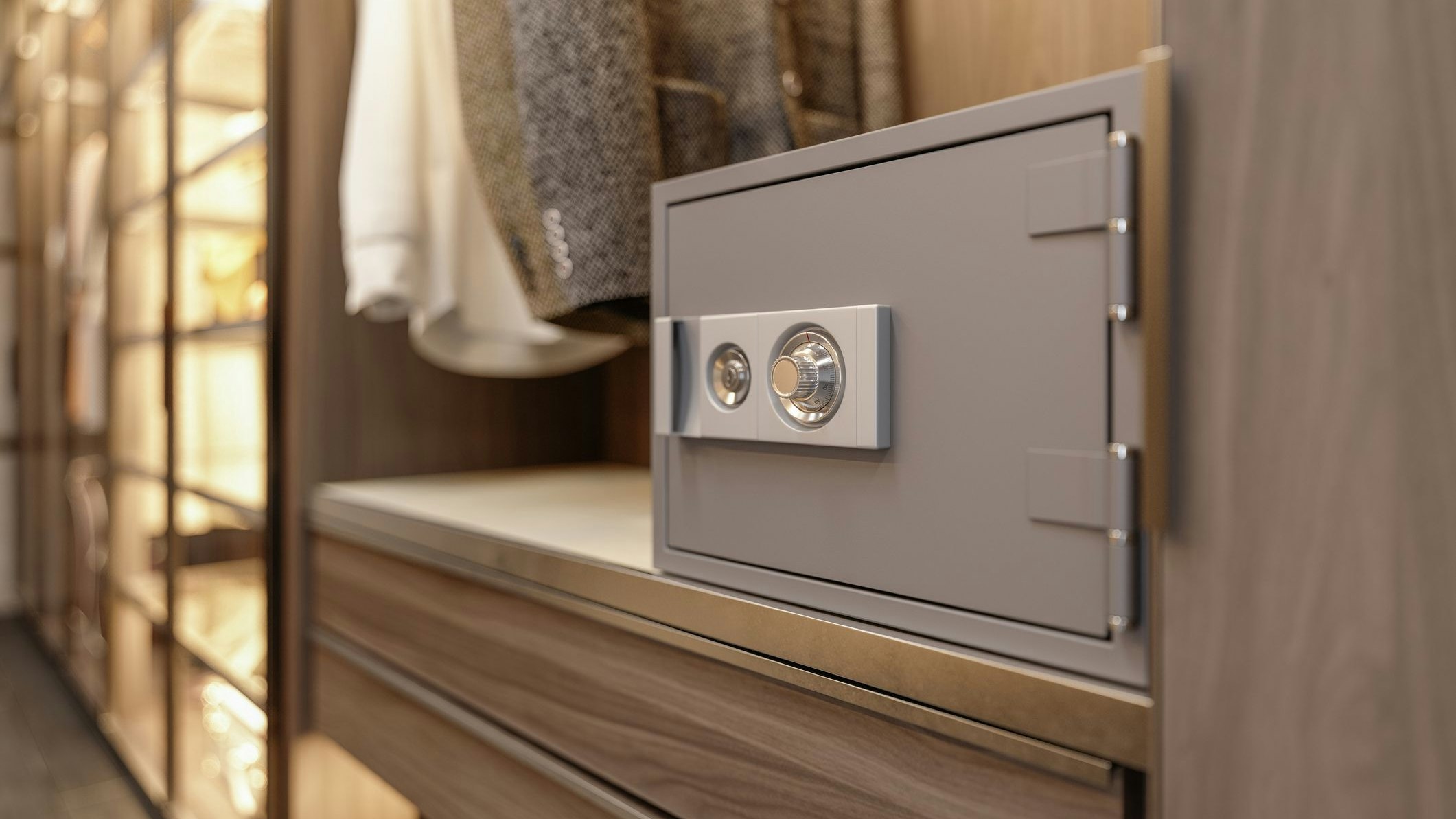 Der Täter hatte es vor allem auf Bargeld abgesehen.