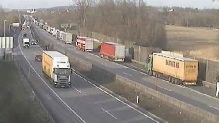 20 Kilometer reichte der Mega-Stau von Suben bis nach  Ried im Innkreis zurück.