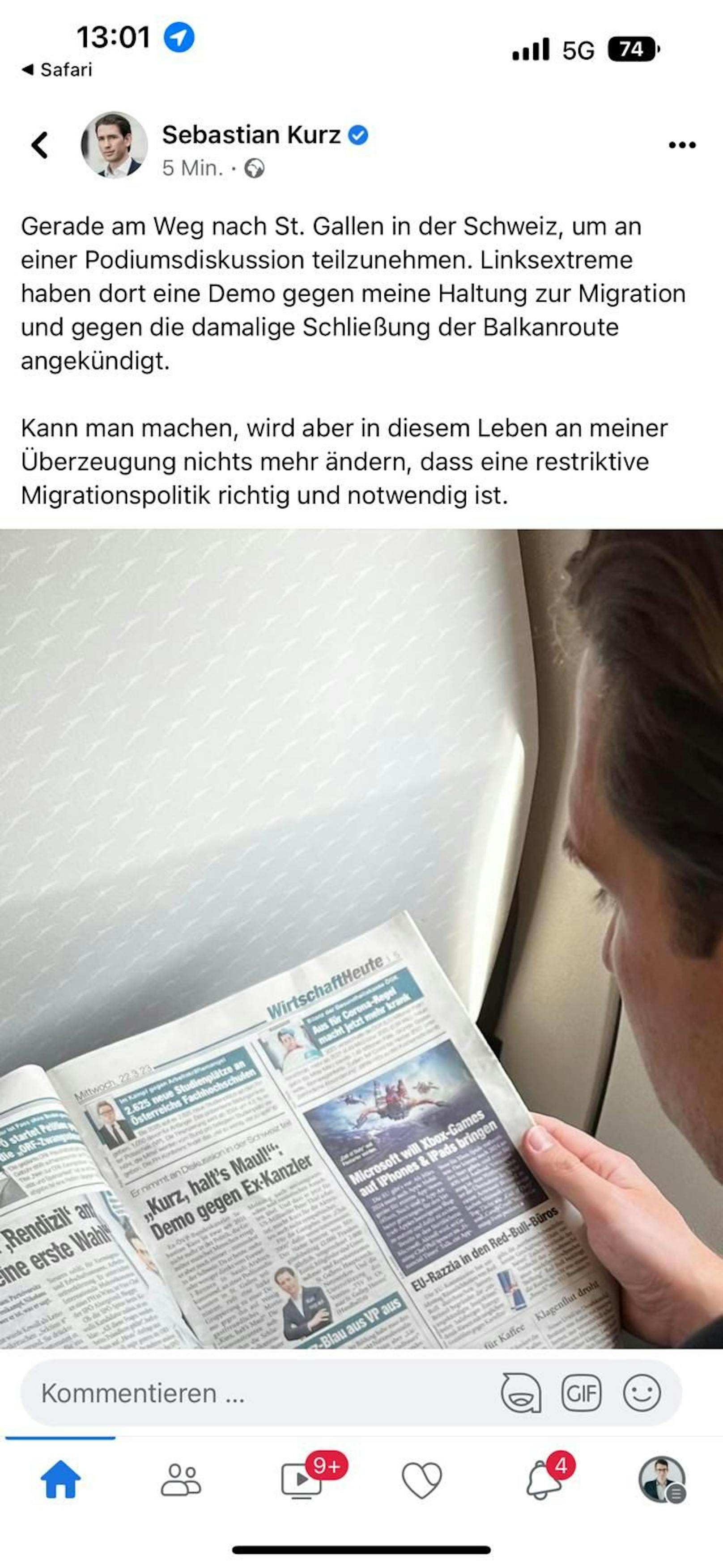 Ein Schnappschuss zeigt den 36-Jährigen in einer Maschine der Austrian Airways auf dem Weg nach Zürich, wie er gerade die aktuelle Ausgabe der "Heute" studiert.