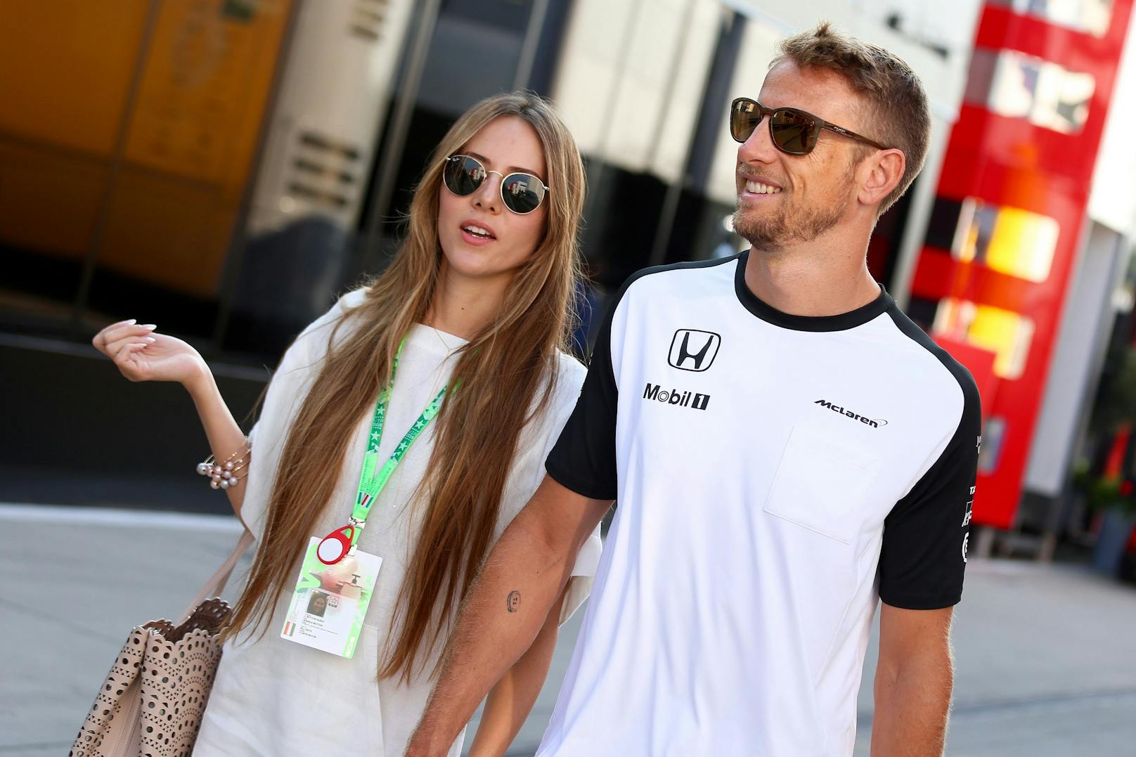 Jenson Button und Jessica Michibata im Jahr 2015. 