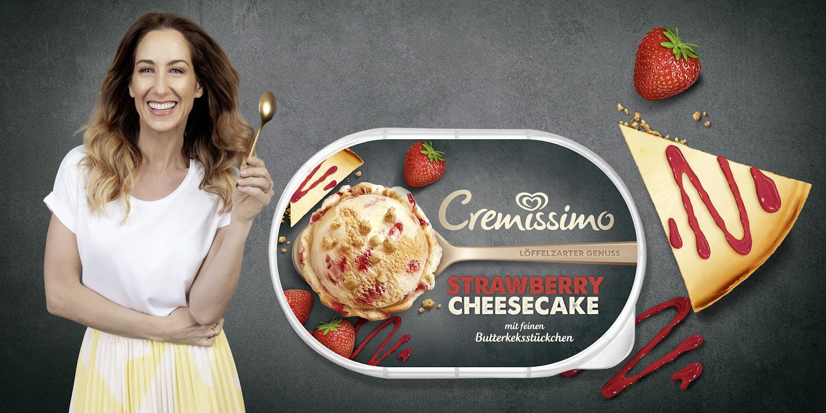 Kati Bellowitsch ist begeistert vom neuen Cremissimo <em>Strawberry Cheesecake</em> und den tollen Rezeptideen, die die neue Eis-Kreation zum Highlight des Tages machen!