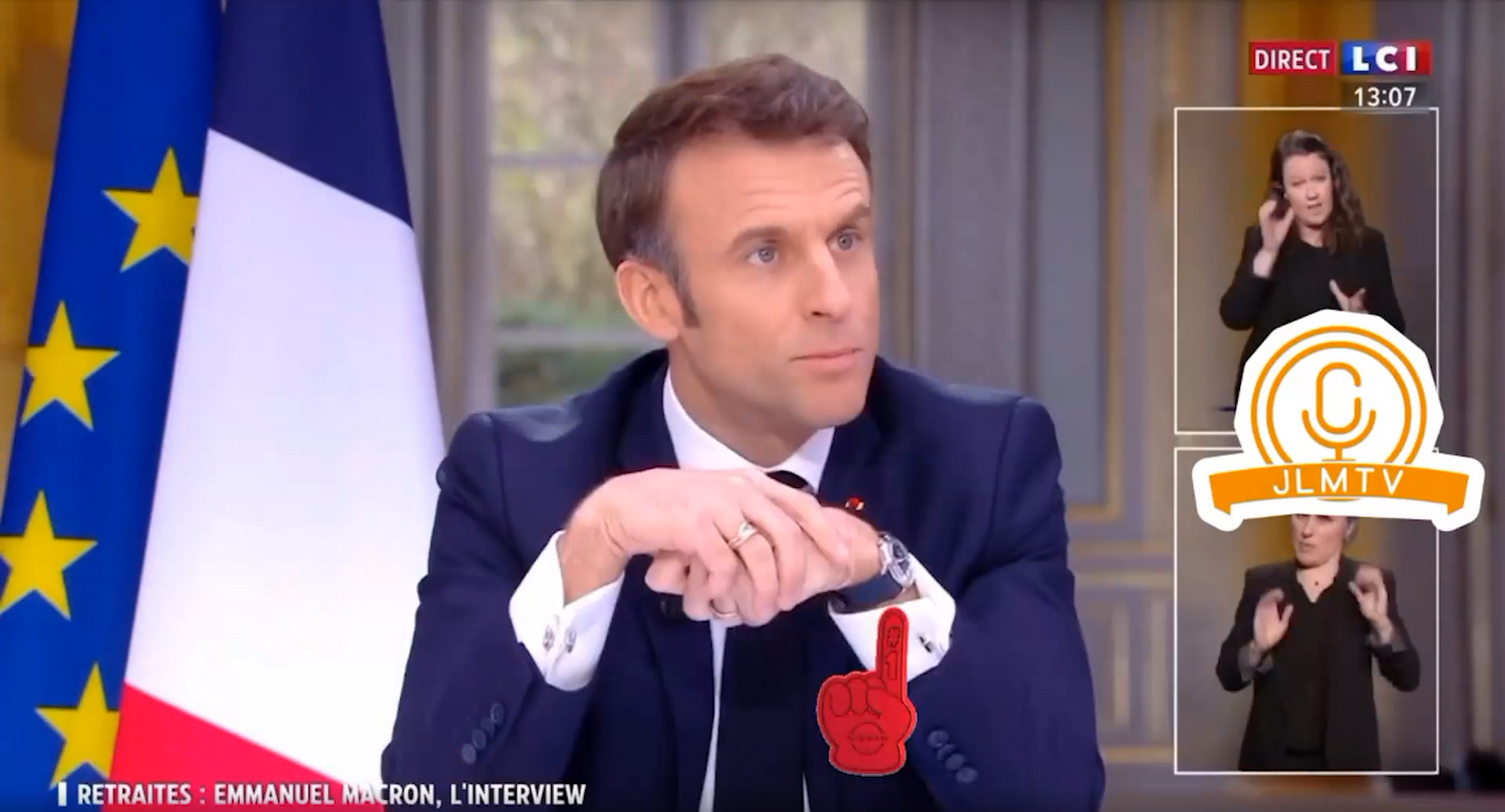 Die Uhr verschwand im Laufe des Interviews auf magische Weise.