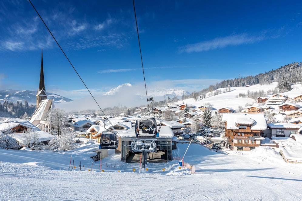 Das ***Superior Hotel Gasthof Niederreiter befindet sich direkt an der Piste neben der Natrunbahn, wo auch eines der beiden Übungsgebiete der beiden örtlichen Skischulen mit gleich mehreren 