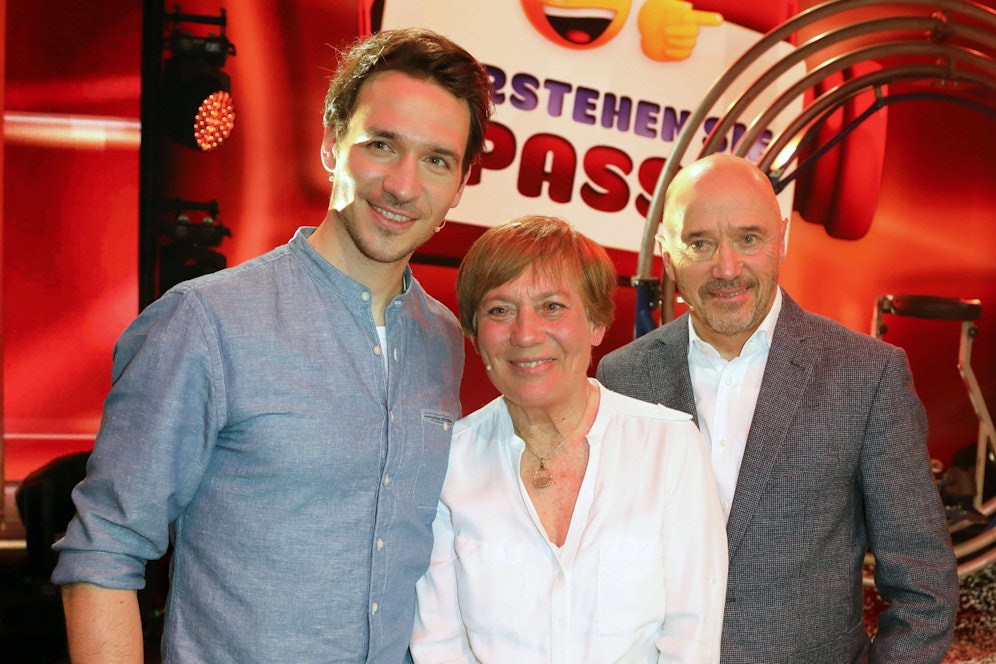 Felix Neureuther (l.) gedenkt seiner verstorbenen Mutter