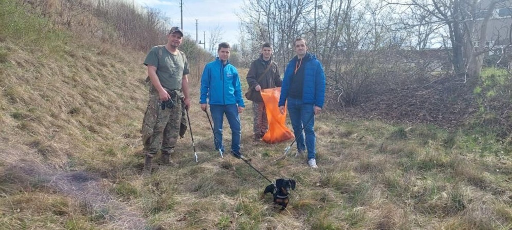 Freiwillige sammelten Müll in Wr. Neustadt ein
