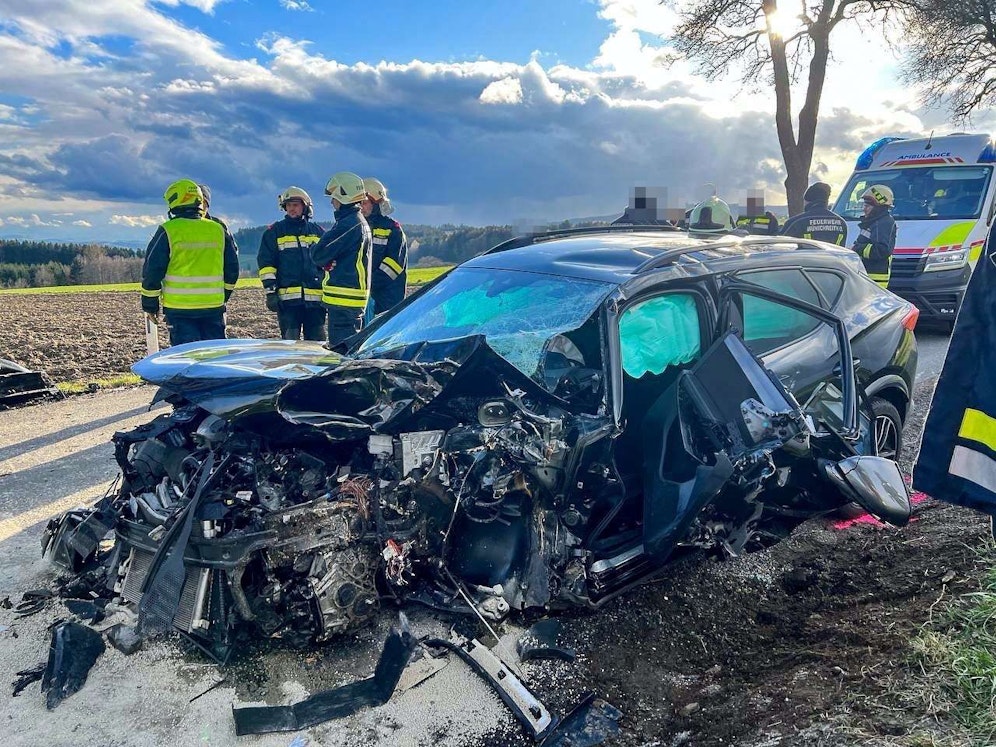 Für den 80-jährigen Fahrzeuglenker kam jede Hilfe zu spät.