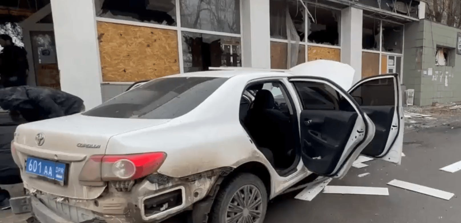 Das Auto des Polizeichefs von Mariupol wurde Montagfrüh in die Luft gesprengt. 
