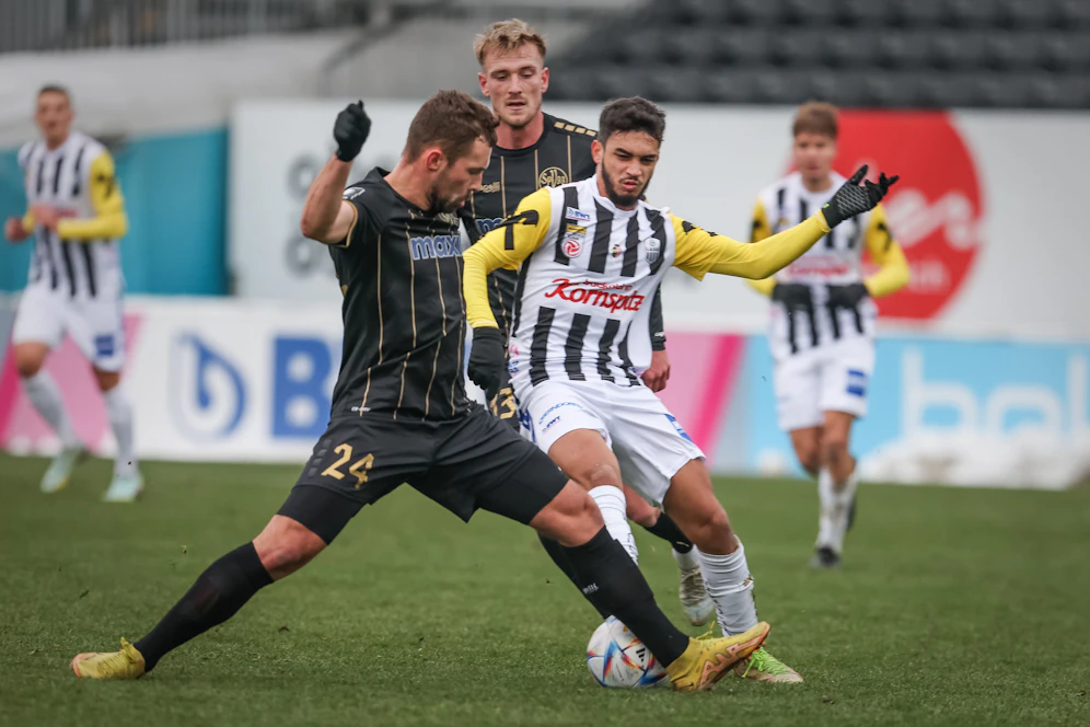 Felix Weber in einem Testspiel gegen den LASK im Dezember 2022.&nbsp;