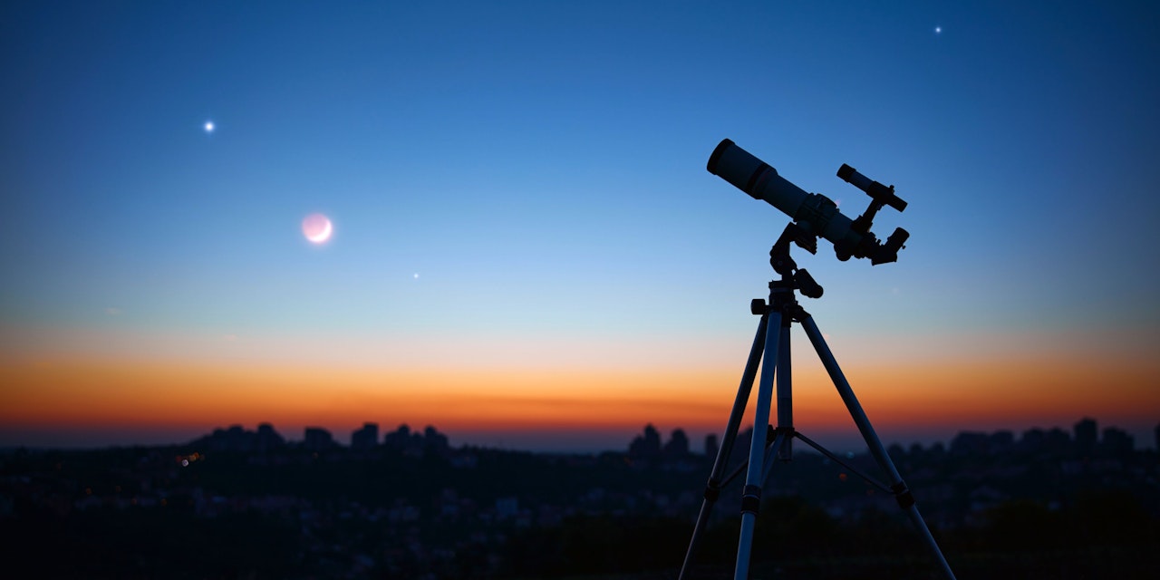 Escena del cielo – Hoy se ven los planetas a simple vista – Ciencia