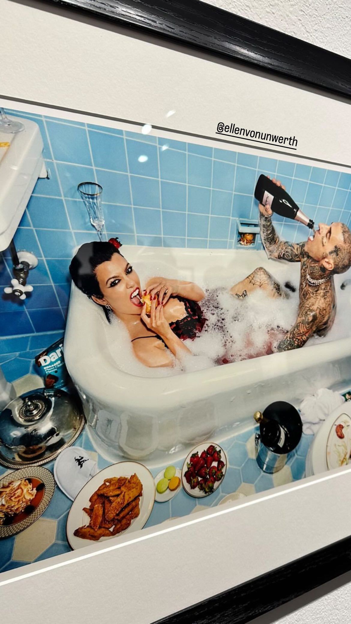 Die Unordnung bei Kardashian diente nur für ein Fotoshooting mit Ellen von Unwerth.