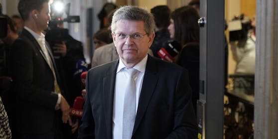 SPÖ-Bundesgeschäftsführer Christian Deutsch hatte erklärt, dass das Ergebnis der Mitgliederbefragung "nicht bindend" sei.
