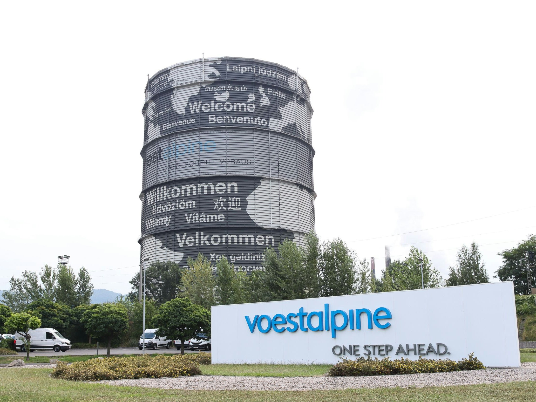 Download von www.picturedesk.com am 28.03.2023 (15:03).  14.08.2022, Linz, AUT, Verschiedene Themenbilder, Themenbild, Linz, im Bild Voest, Voestalpine, Stahlwerk, Linz, Oberosterreich, Pressefoto Scharinger © 2022, PhotoCredit Albin Schuster - 20220814_PD12736 - Rechteinfo: Rights Managed (RM)