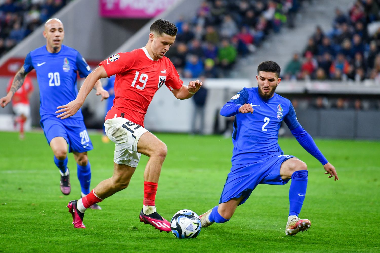 Christoph Baumgartner ist heiß begehrt