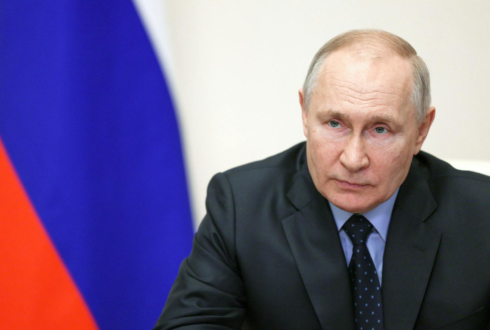 Russlands Präsident Wladimir Putin während einer virtuellen Regierungskonferenz am 29. März 2023.