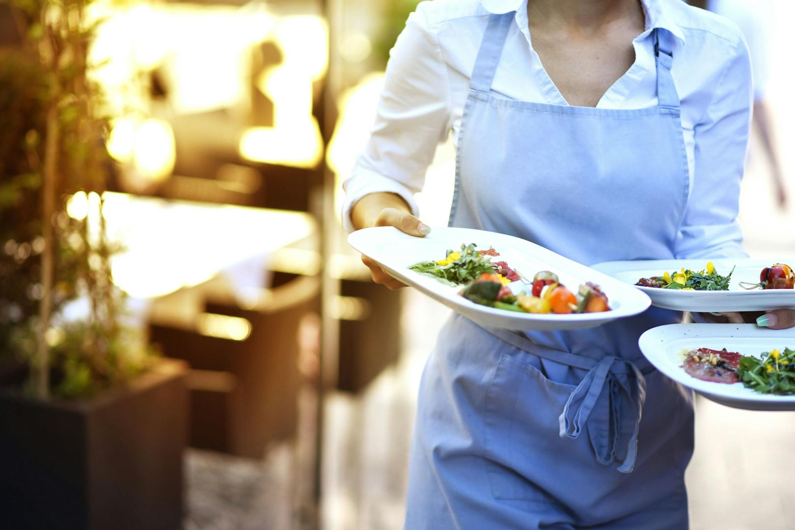 Die Löhne in der Gastronomie sind immer noch weit unten angesiedelt.