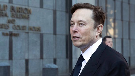 Tech-Milliardär Elon Musk will eine Pause bei der Entwicklung von besonders fortgeschrittener Künstlicher Intelligenz (KI).