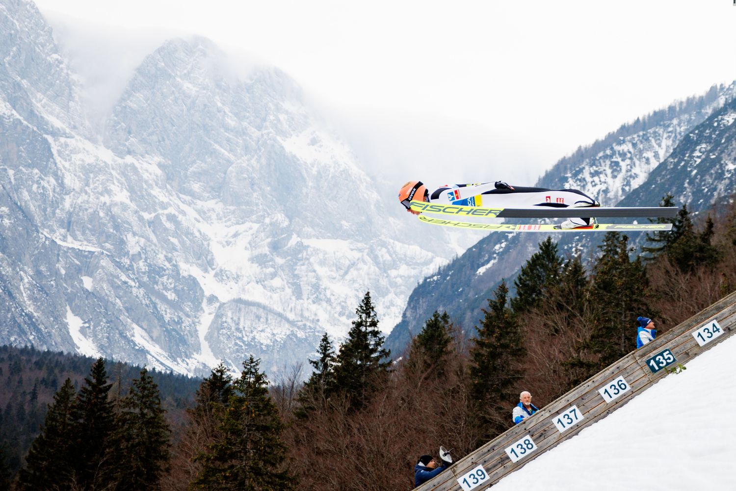 Das erste Skifliegen in Planica musste abgesagt werden. 