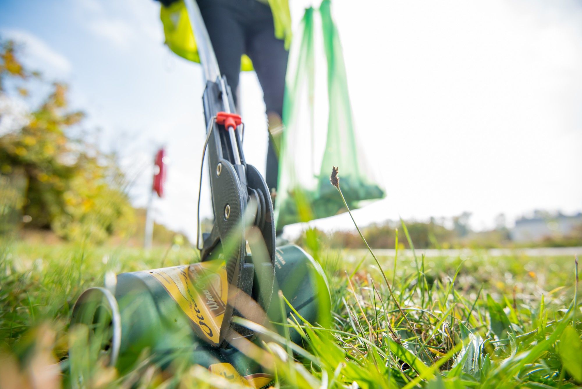 App herunterladen, Müll in der Natur sammeln, online eintragen und beim Citizen Science Award tolle Preise abstauben.
