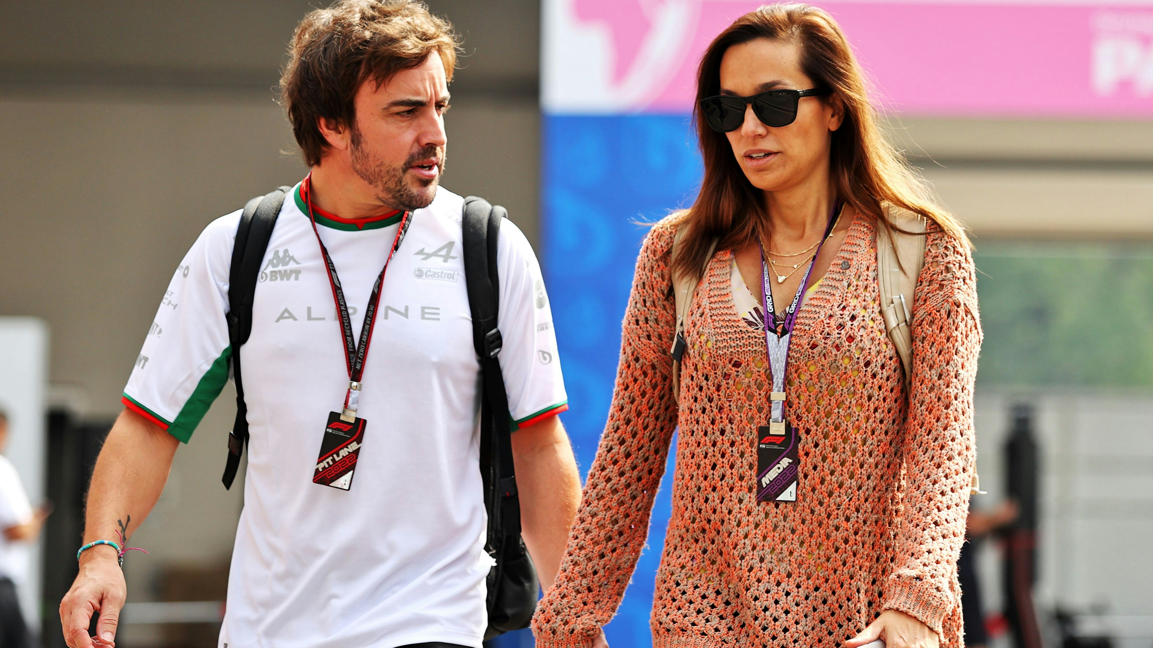 Fernando Alonso und Andrea Schlager sind kein Paar mehr.