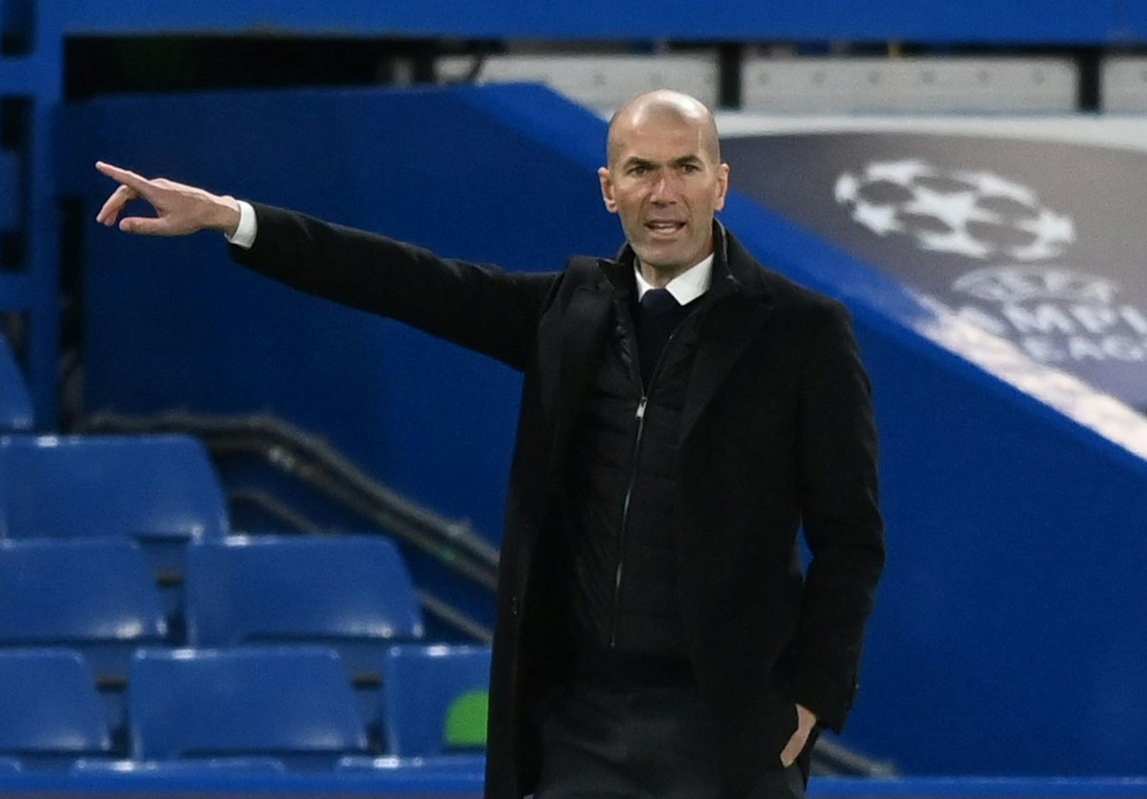 Zinedine Zidane steht bei Paris St.-Germain hoch im Kurs, stellt aber Forderungen. 