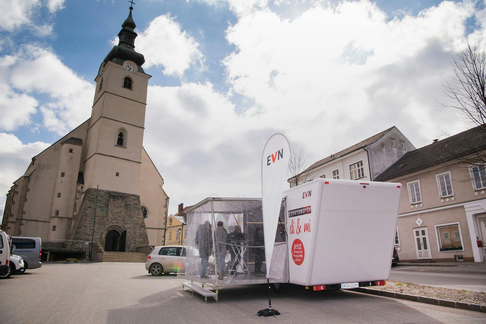 EVN-Info-Tour stoppte auch in Litschau am Stadtplatz