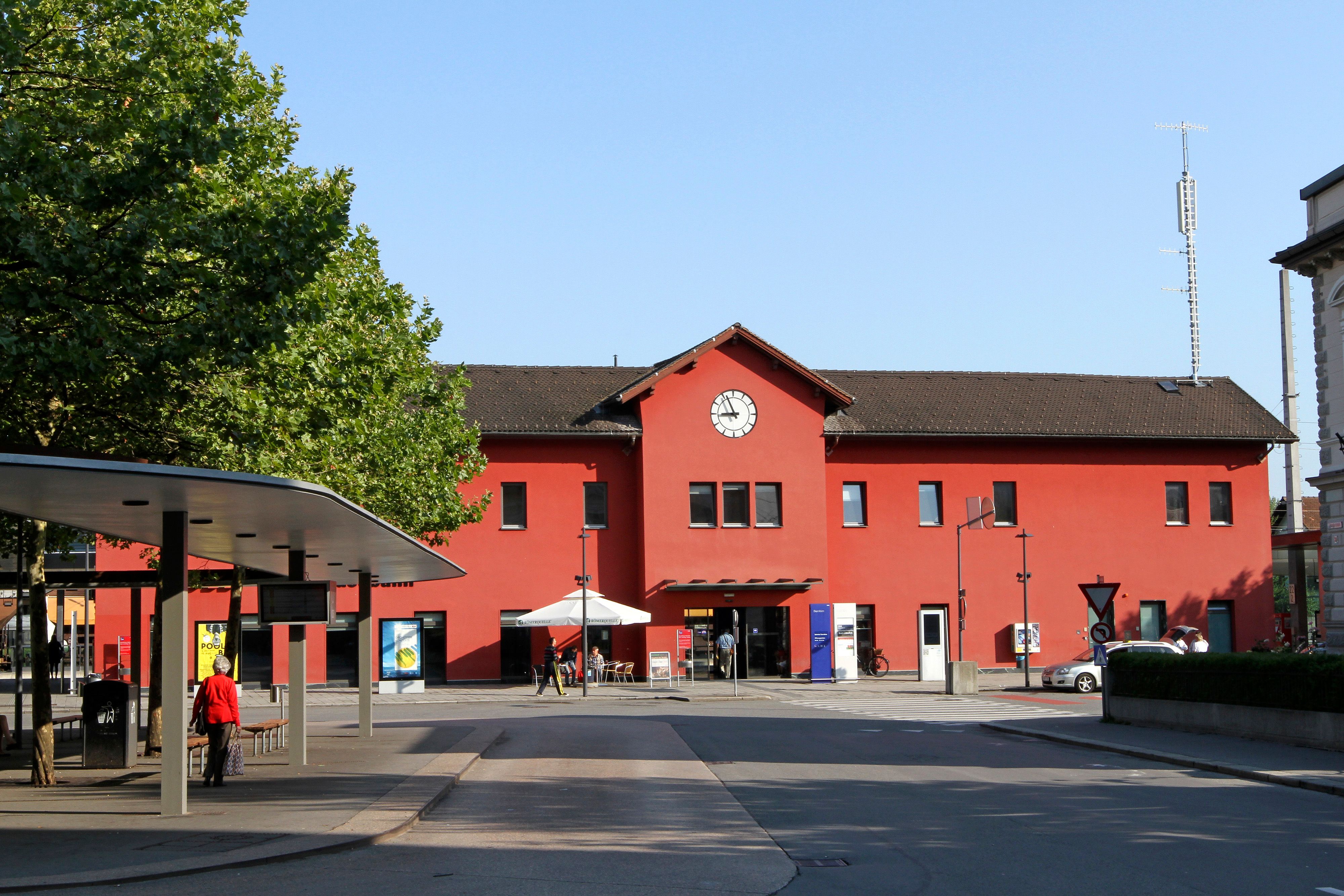 Kurz vor 18.00 Uhr kam es zu einer Auseinandersetzung am Dornbirner Bahnhof.