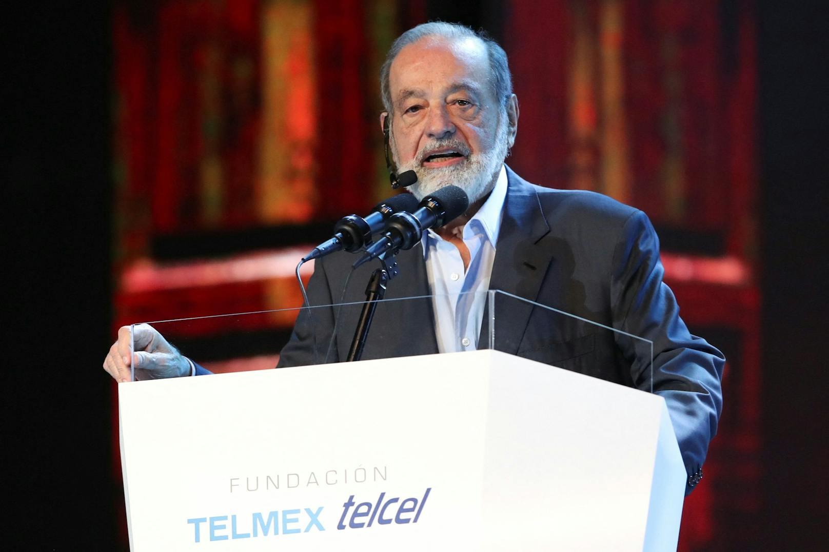 Platz 8: Carlos Slim Helú (geschätztes Vermögen: 93 Milliarden US-Dollar, erreicht durch Telekommunikation)