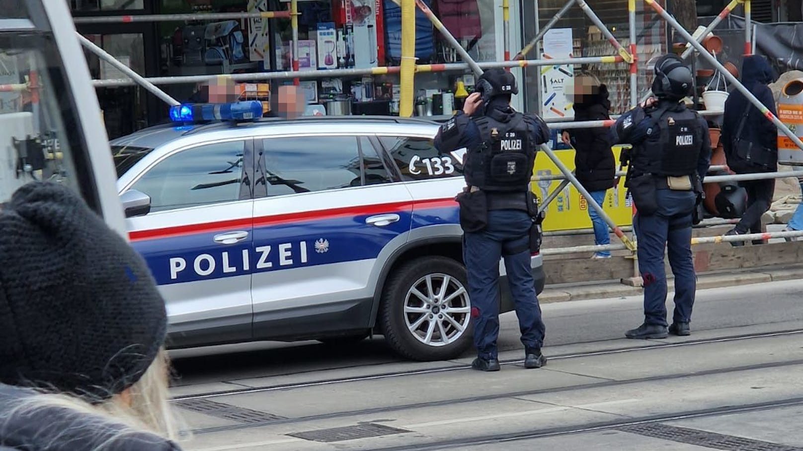 WEGA-Einsatz nach Schüssen in Floridsdorf am 5. April 2023.