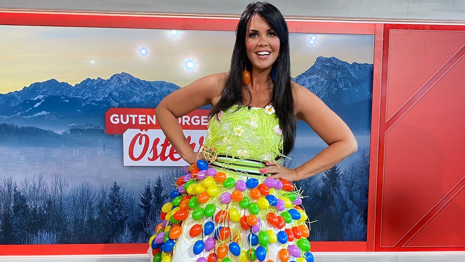 Zum Anbeißen: Martina Reuter in ihrem Osterlook