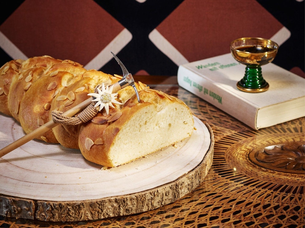 Frau Christine D. von der Vollpension verrät ihre veganes Striezelrezept.