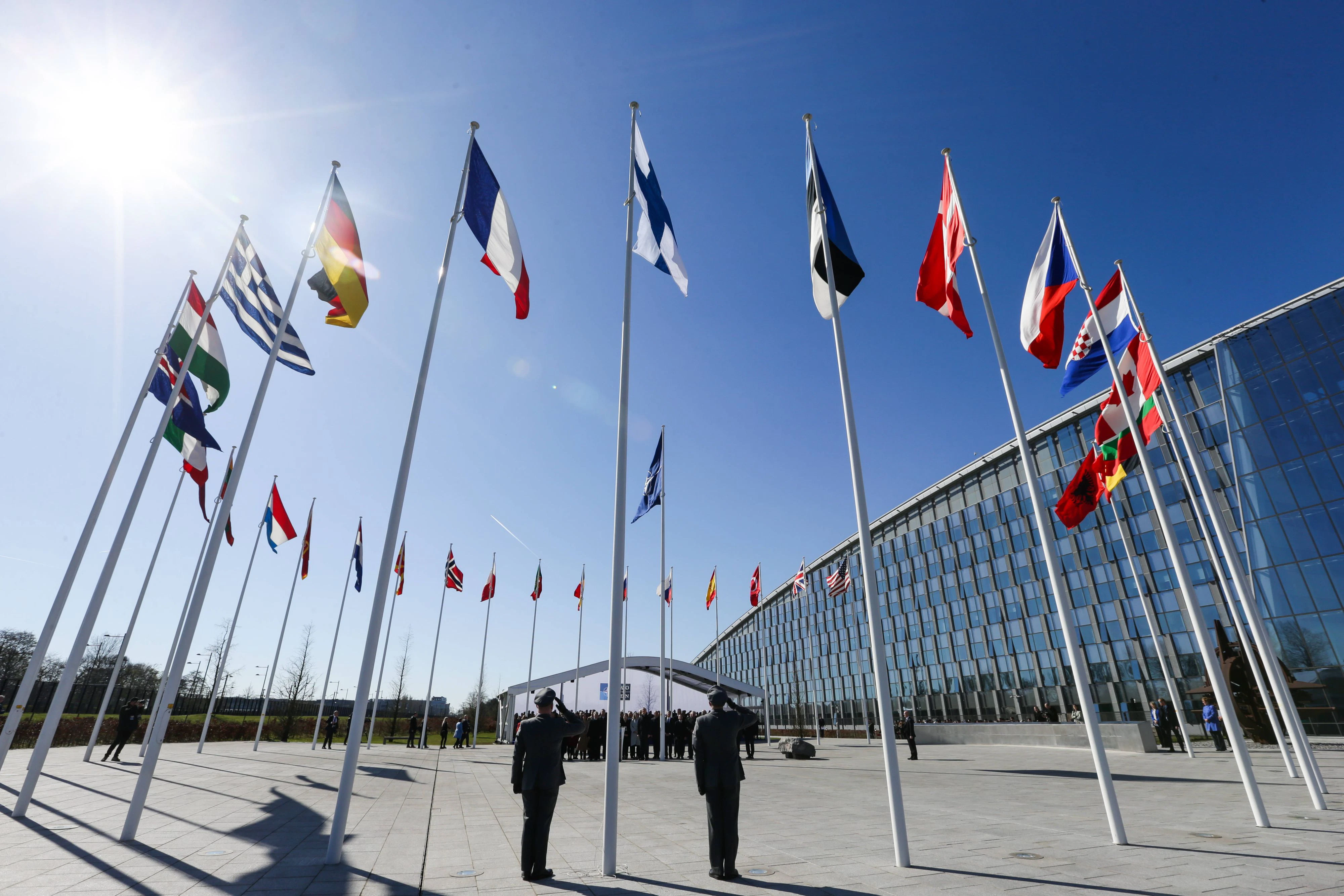 Eine neue Nato-Offensive soll der Ukraine den Weg in das Militärbündnis ebnen.
