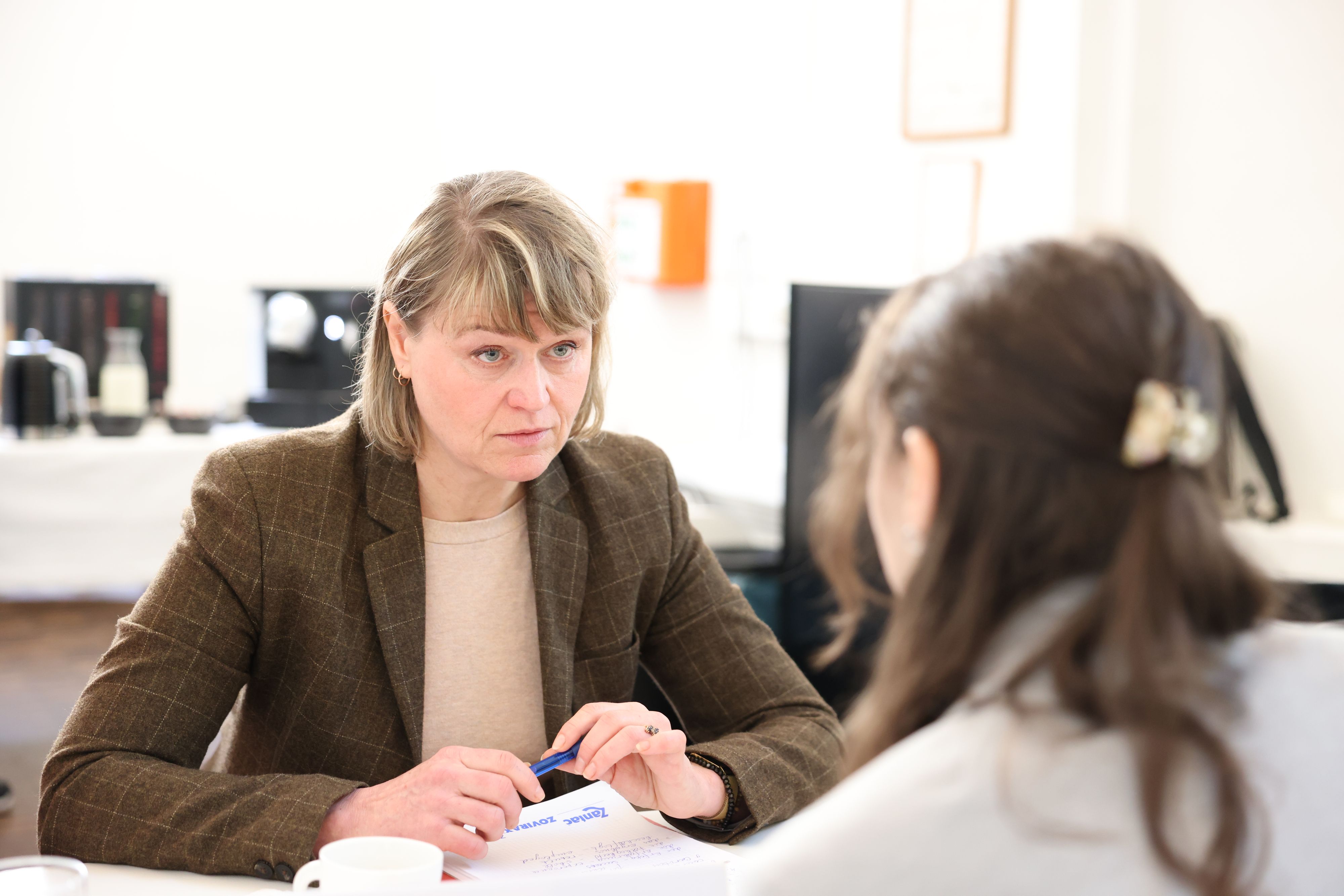 Yuliya im Gespräch mit "Heute". Sie versteht nicht, warum ihr die Jobsuche in Österreich so schwer gemacht wird.
