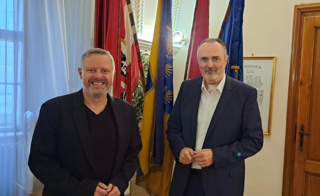 Rainer Spenger mit Hans Peter Doskozil: "Hat bewiesen, dass er es kann."