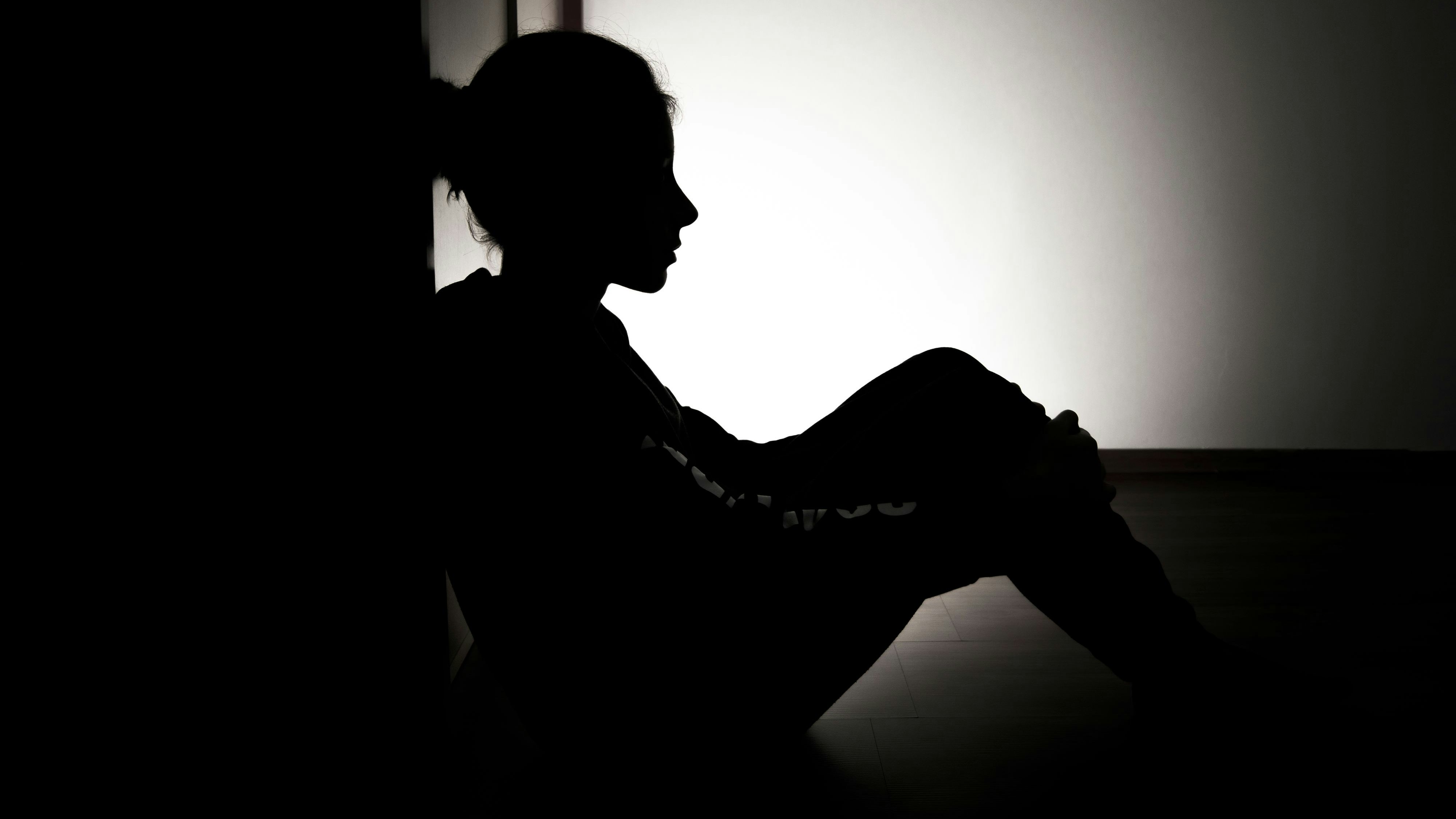 Über Jahre soll der Mann seine eigene Tochter msisbraucht haben.