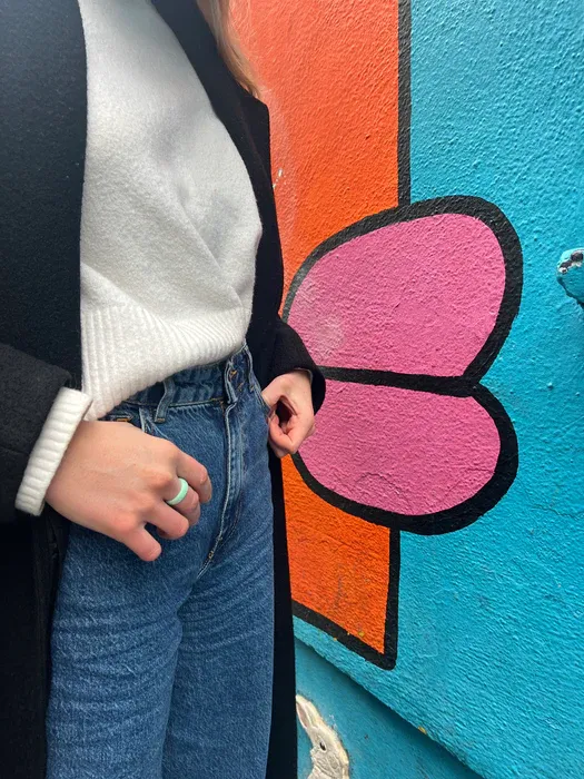 Mit diesem Silikonring können sich Alleinstehende aus aller Welt näher kommen.