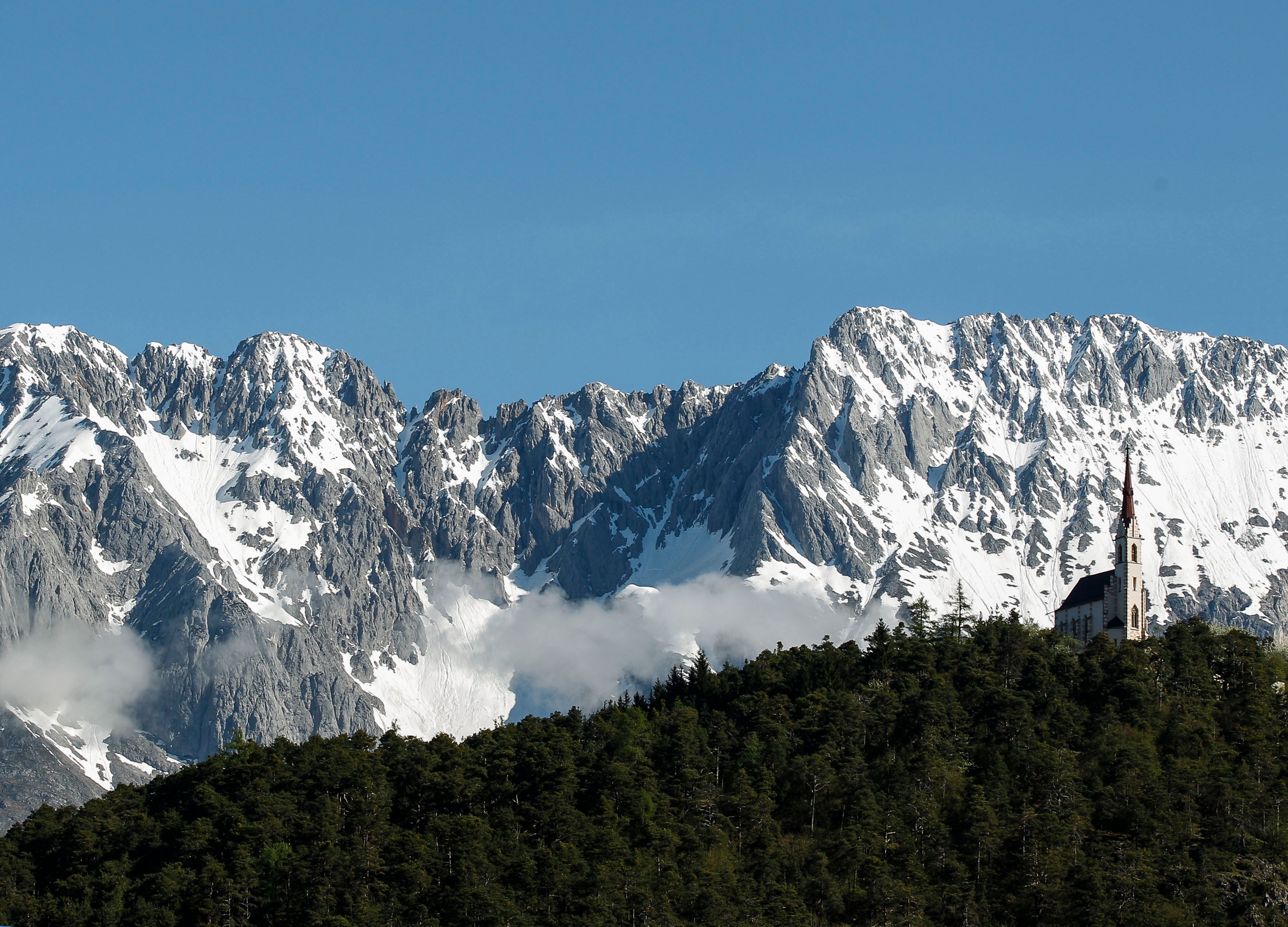 Bei dem Lawinenabgang im Karwendel wurde Gott sei Dank niemand verletzt. (Symbolbild)