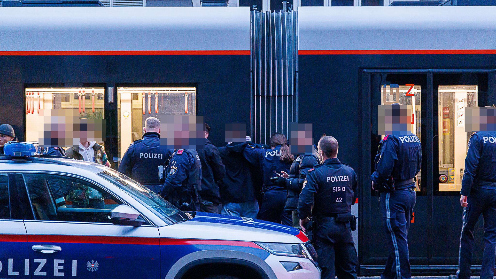 Am Sonntagabend gab es bei der Straßenbahnstation 